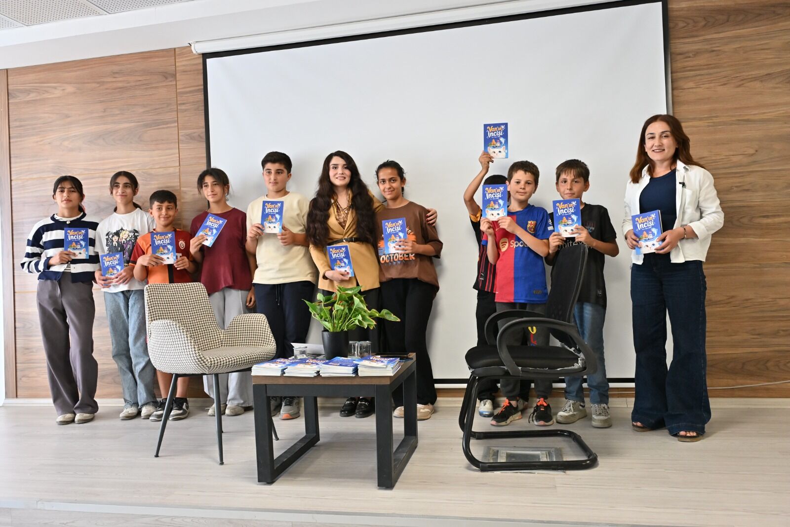 Van Kültür Yolu Festivali'nde Ilk Gün Dopdolu Geçti (16)